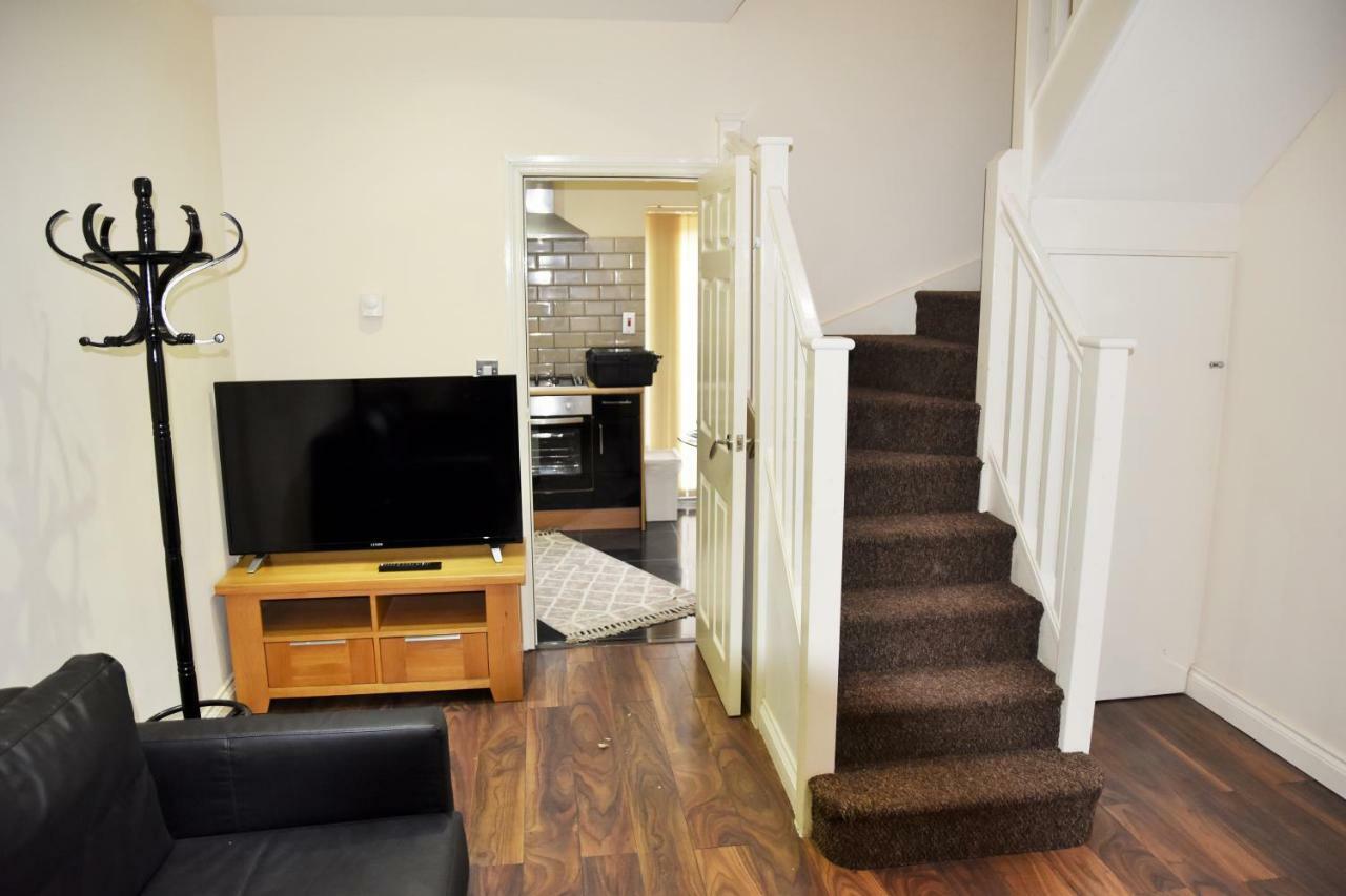 Luxury Duplex Apartment Bedford Eksteriør bilde
